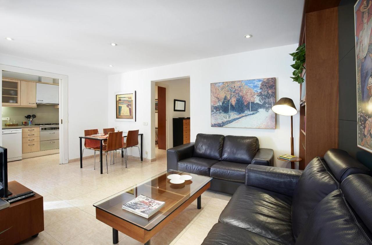 Apartamentos Calvet Barcelona Exterior foto
