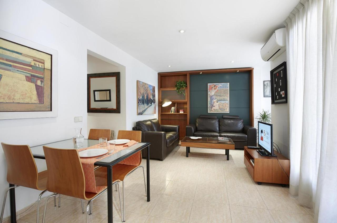 Apartamentos Calvet Barcelona Exterior foto