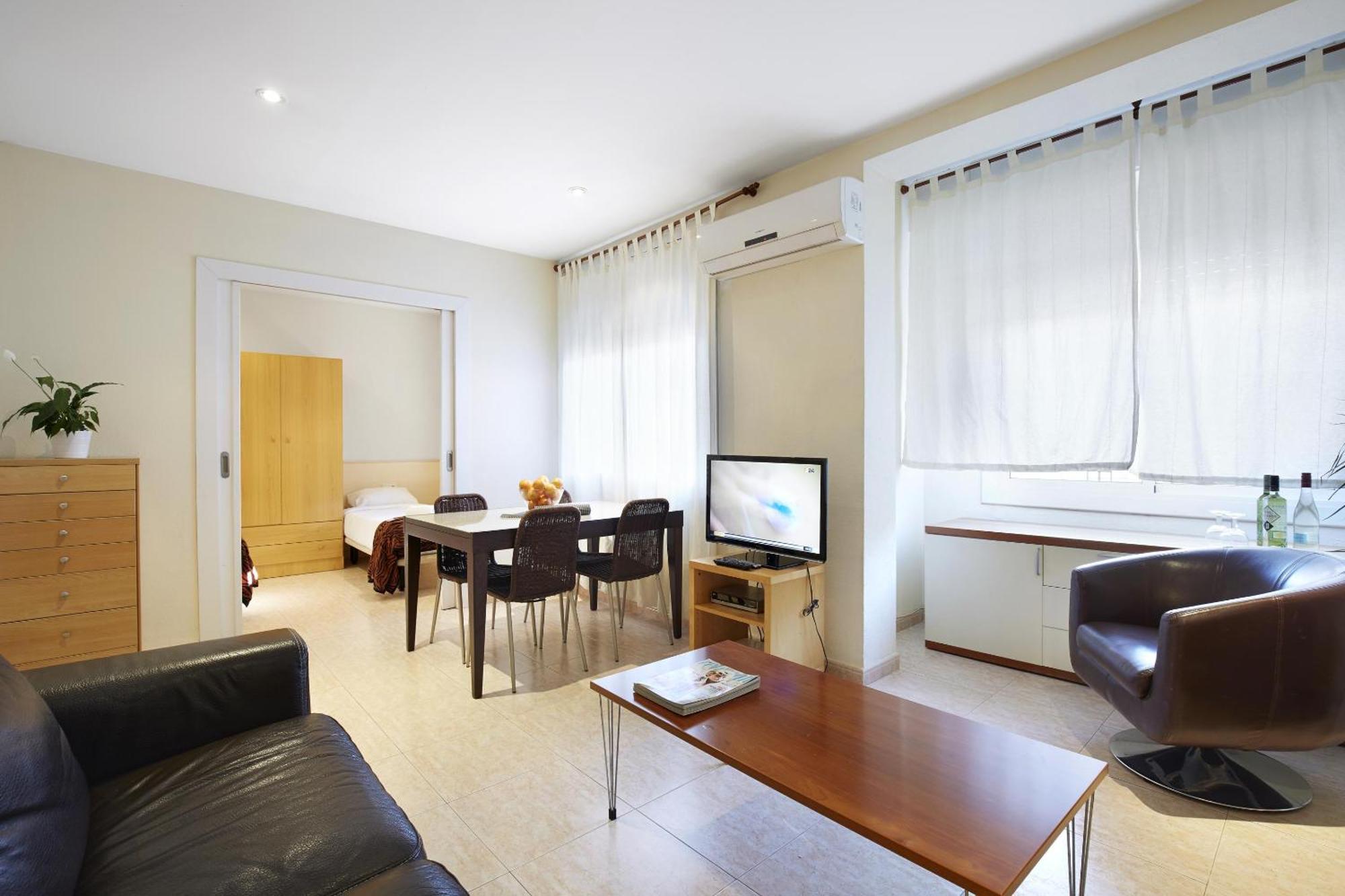 Apartamentos Calvet Barcelona Exterior foto