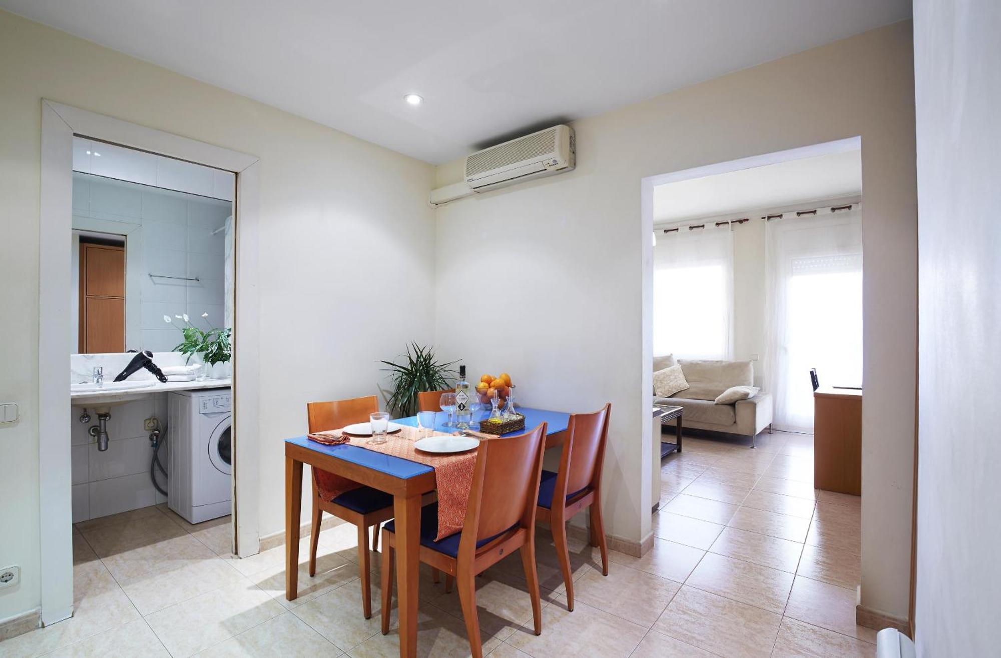 Apartamentos Calvet Barcelona Exterior foto